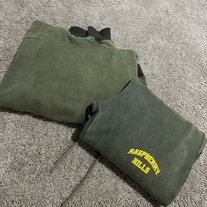 Gold + Vintage Sweatsuit